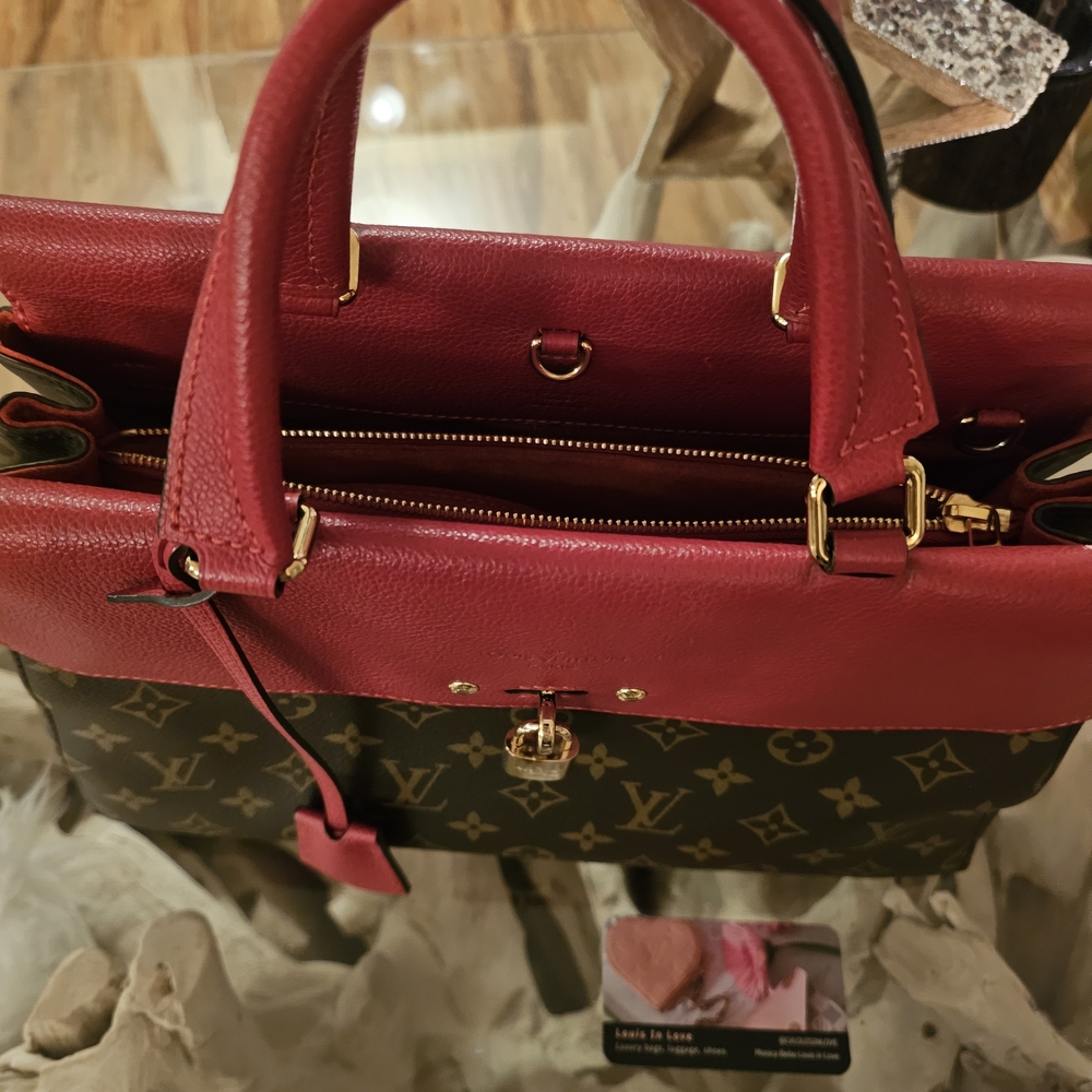Louis VUITTON monogram With Red Leather And Strap